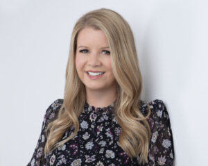 Melissa Baisi, Psychologist in Alberta offering attachment therapy.